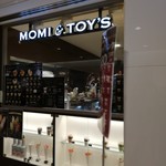 MOMI & TOYS - 