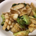 中華料理 たんたん房 - ♪イカと野菜のオイスターソース炒め
      