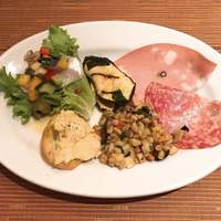 ナプレ 横浜高島屋店 - 前菜盛り合わせ