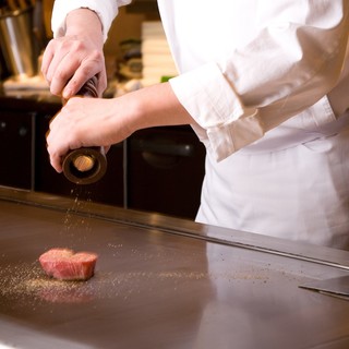 Enjoy French cuisine Teppan with all five senses