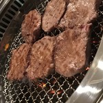 SATOブリアン - 大部焼けてきた タンもと