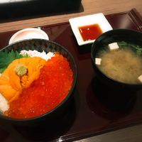 函館うに むらかみ 日本生命札幌ビル店 - 