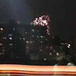 ロイヤルパークホテル - 隅田川の橋の上から花火鑑賞