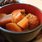 名古屋クラウンホテル - 根菜たっぷりの煮物