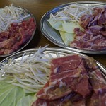 焼肉 東山食堂 - ジンギスカン、ハラミ、豚ロース