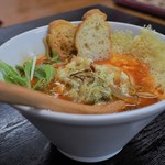 帯広ロッキー - パンとチーズとトマトラーメン