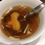 中国料理 梨杏 - 松茸入り五目あんかけスープです。
