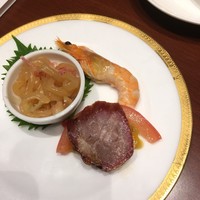 中国料理 梨杏 - 三種前菜の盛り合わせ、海老の味噌がたっぷりでメチャ旨です。