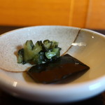 shokusaiichi - 昆布の佃煮と胡瓜の紫蘇漬け