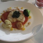 レインボー - フィッシュランチ：本日のお魚料理