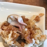 天ぷら新宿つな八 大丸店 - 蛤の天婦羅は殻に入って