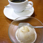 ボーノペッシェ - 2011/Aug お魚ランチ：アイスとコーヒー