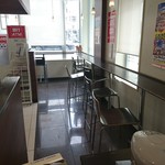 ローソン かりゆしLCH.泉崎店