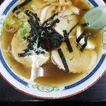 両苑 - チャーシュー麺（700円）