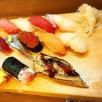 Kaisen Sushi Kaikatei - 上にぎり