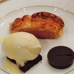 万平ホテル メインダイニングルーム - 