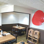 うどん讃房 ちせん。 - 半個室風の造りです。