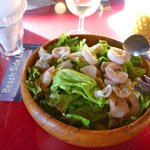 イル キャンティ ビーチェ - カリブサラダ(いわゆるシーフードサラダです)