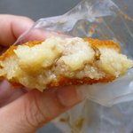 平岡精肉店 - 肉汁たっぷり。おいしいよ。