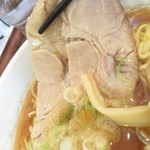 ラーメン ふくや - 醤油ラーメン５００円のチャーシューのアップ【２０１８年９月】