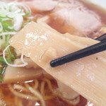 ラーメン ふくや - 醤油ラーメン５００円のメンマのアップ【２０１８年９月】