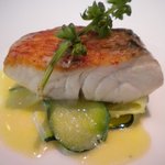 エルルカン・ビス - スズキのグリル　しょうがとスパイスのソース