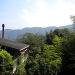 エルルカン・ビス - 坂上からの見る湯河原の山並み