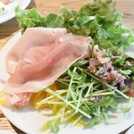 MORETHAN TAPAS LOUNGE - 