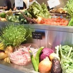 MORETHAN TAPAS LOUNGE - 