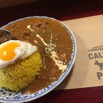 カームスペース - チキンカレー（￥700） ・めだまやき（＋￥100）