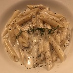 Penne with gorgonzola cheese sauce