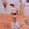 夜パフェ専門店パフェテリア ベル 夜パフェ専門店パフェテリア ベル