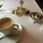 ラ・トゥーエル - 