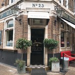 The Duke of Sussex - 社会通念上のファッサード。