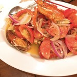 ラ・バイア  - 活きオマール海老のカタラーナ風