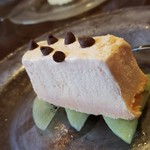 円山 カルネ - スイカのセミブレッドです。