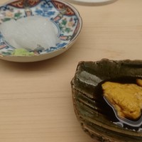 鮨 木場谷 - 真烏賊を雲丹醤油で