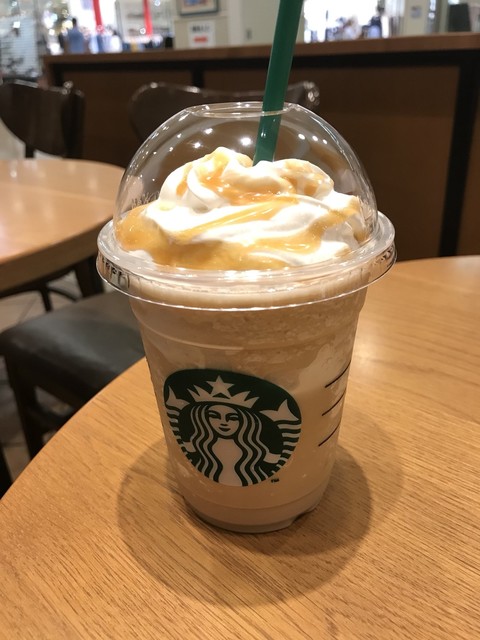 スタバ キャラメル フラペチーノ