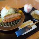 Tonkatsu Katsu Kyou - 霧降高原豚ヒレカツ単品　と茶碗蒸し