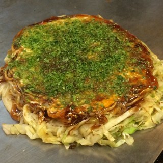 広島流お好み焼き じゅーじゅー_1