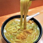 うどん 錦 - カレーうどん 750円 + 大盛り 250円 ＝ 1,000円（税込）。　　　　　　2018.09.11