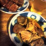 宇ち多゛ - レバタレ若焼きとガツ素焼きお酢かけ
