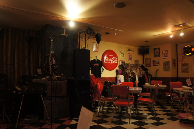 移転 ビートガレージ Beat Garage すすきの 市営 バー 食べログ