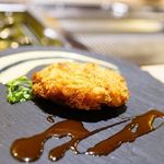 お肉屋 けいすけ 三男坊 - 井上家のビーフシチューコロッケ