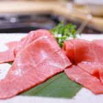 お肉屋 けいすけ 三男坊 - 高森和牛のすきしゃぶ