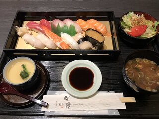 博多駅周辺でおしゃれにランチを楽しむなら おすすめ選 食べログまとめ 博多駅周辺でおしゃれにランチを楽しむなら おすすめ選 食べログまとめ