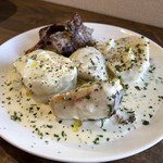 ナガタ店 - 里芋のゴルゴンゾーラソースかけ