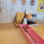 Shirukurodo - スプーンとお箸が出てきました。