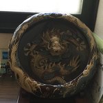 中国精進料理 凛林 - 玄関には龍が