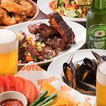 Hooters Ginza - 